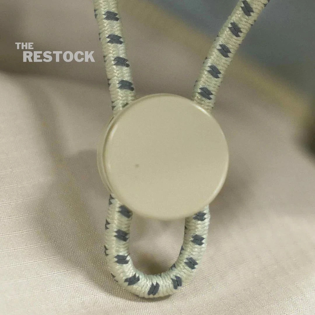 Syna World Logo Puffer Jacket - Cream