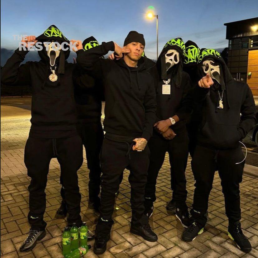 Preloved Syna World Logo Tracksuit - Black / Green