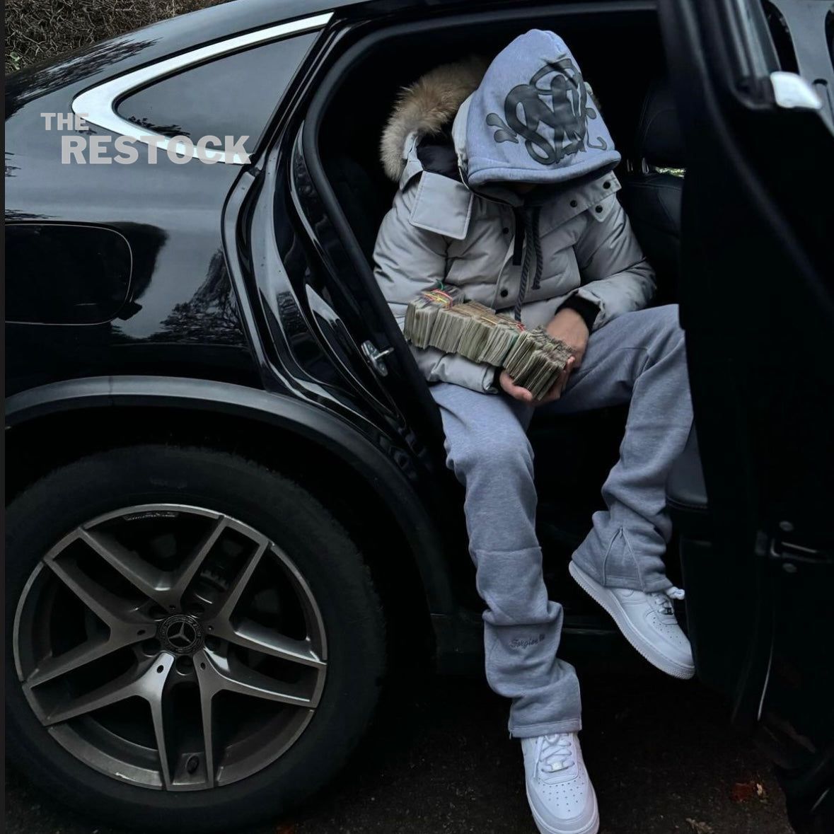 Syna World Logo Hoodie - Grey