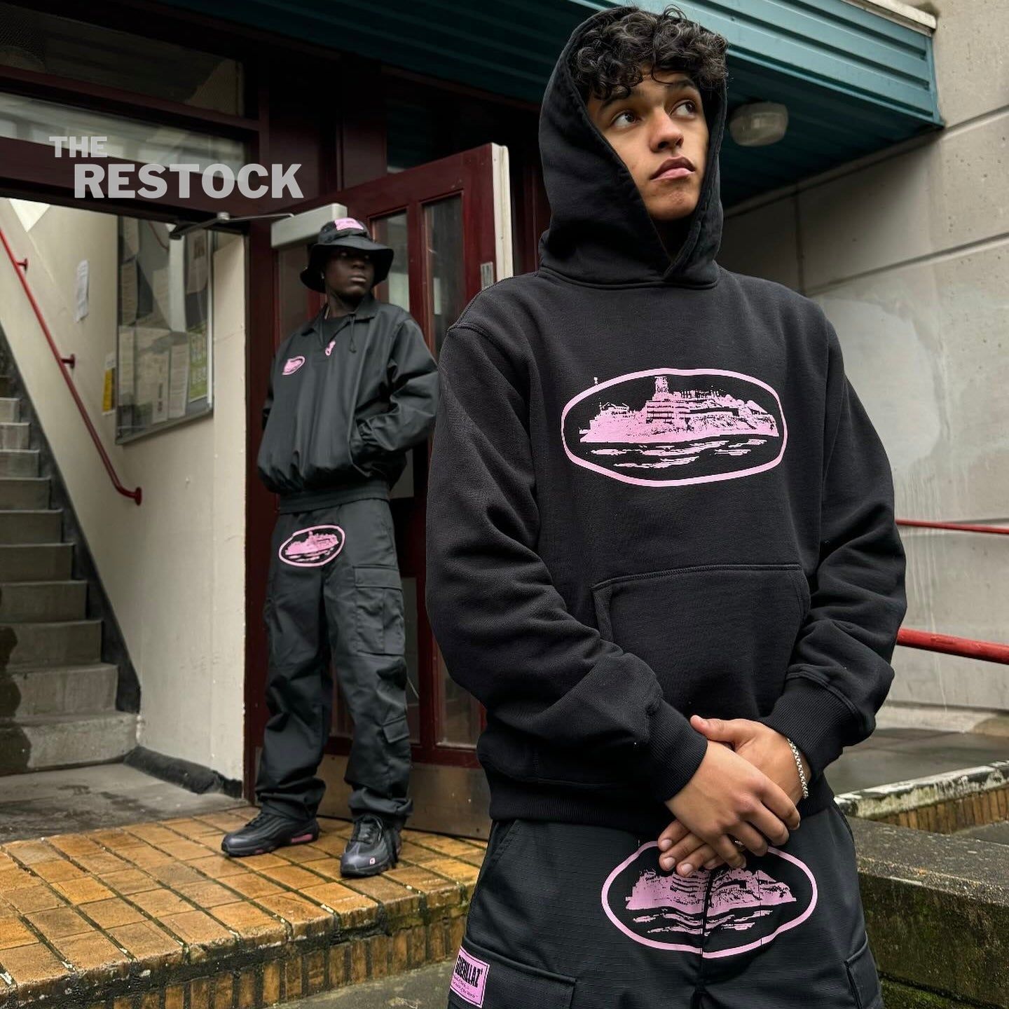 Corteiz RTW Alcatraz V2 Hoodie - Black / Pink