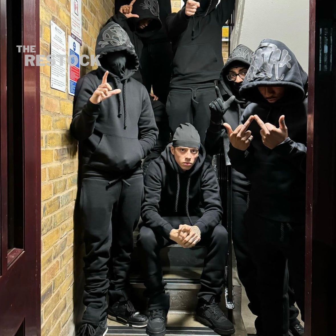 Syna World Logo Tracksuit - Blackout