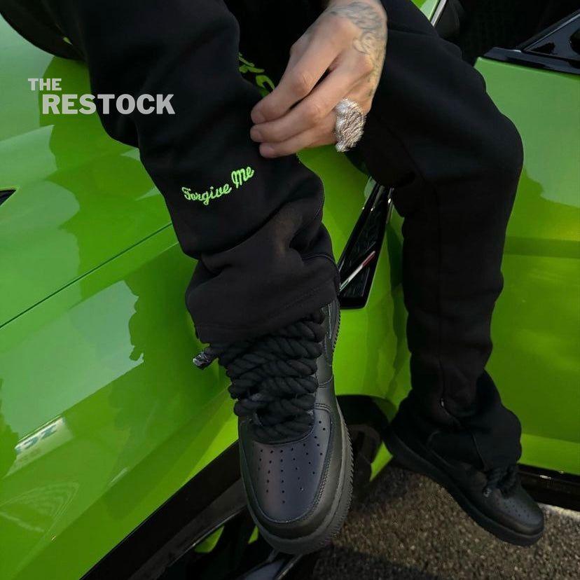 Preloved Syna World Logo Tracksuit - Black / Green